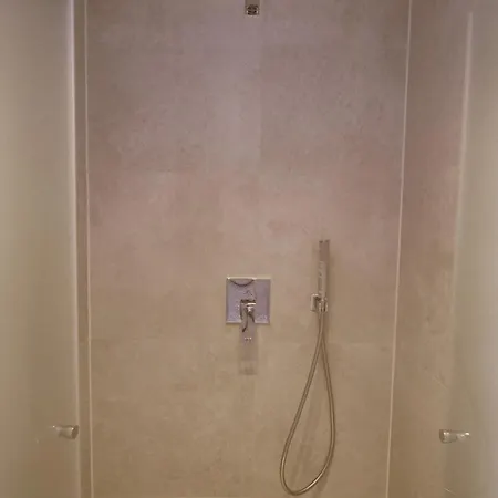 Sams Living Athen - ميونيخ