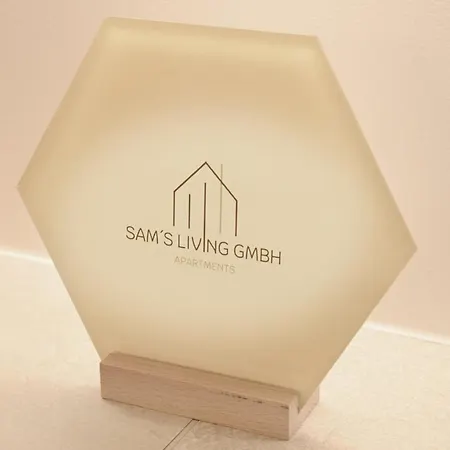 Sams Living Athen - * ميونيخ