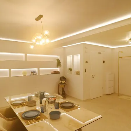 Sams Living Athen - דירה